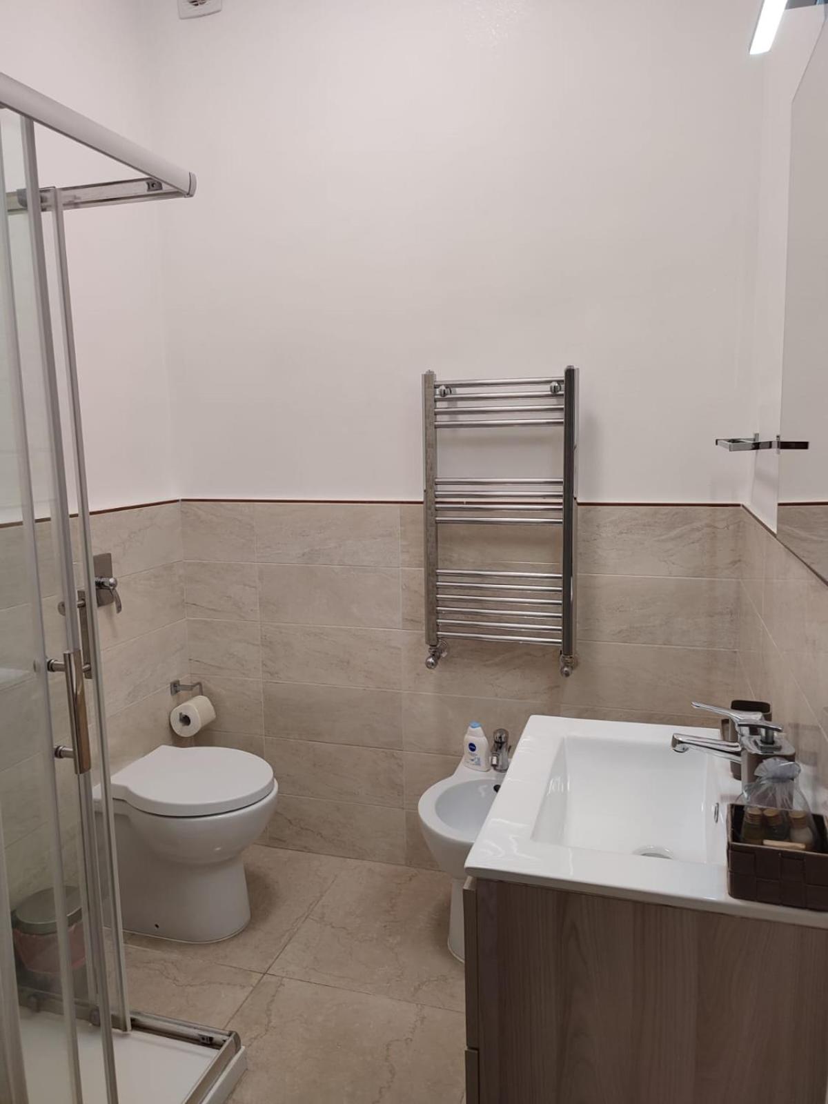 B&B Vento Del Sud Palermo Bagian luar foto